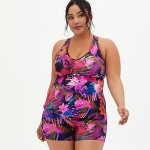 TORRID SWIM LEAFY RACERBACK TANKINI AND LEAFY HIGH RISE SHORTS SIZE 4